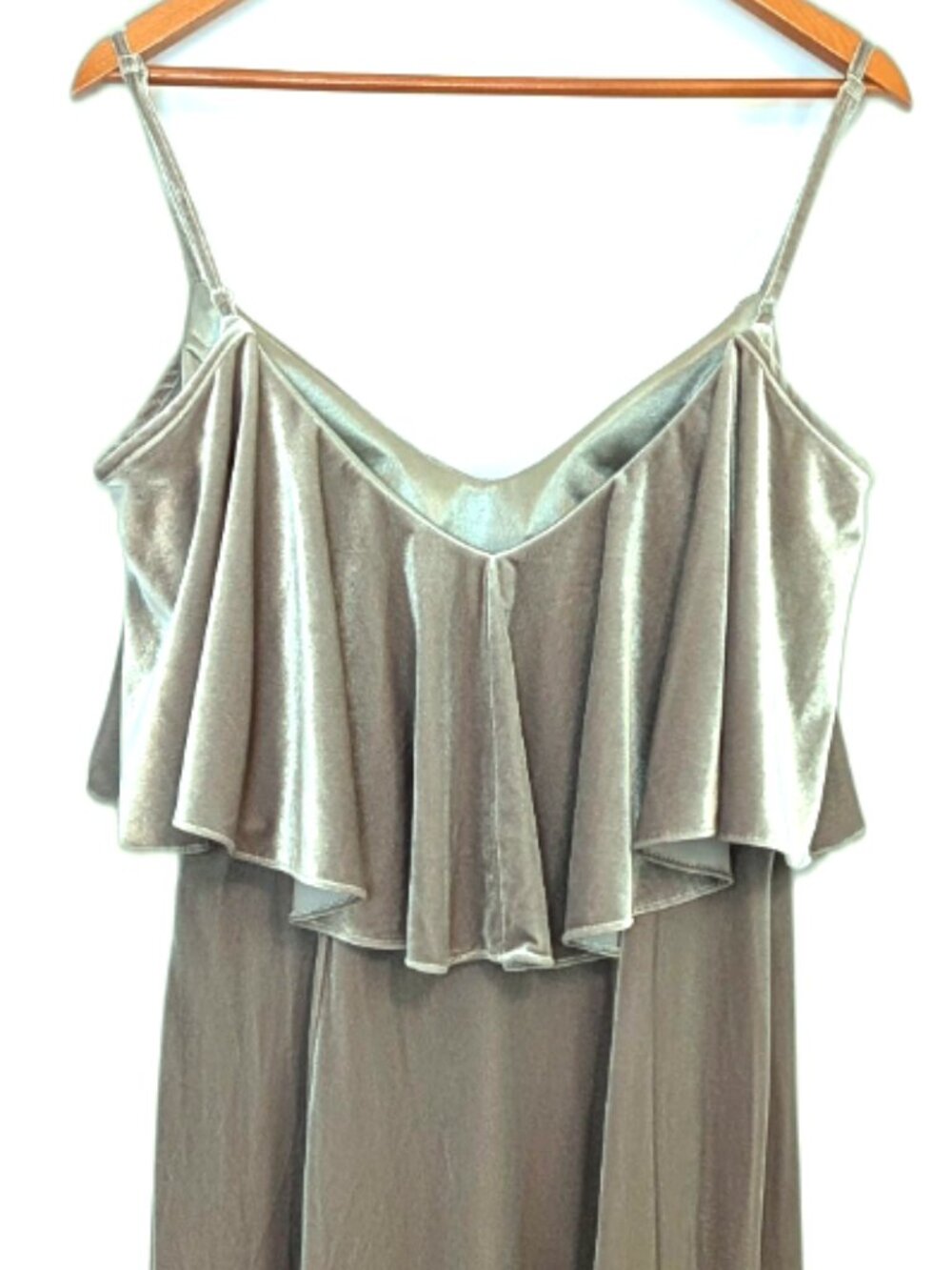 Revelry | Riley Convertible Velvet Dress Formal Sage Green | Size 12 - Picture 7 of 10